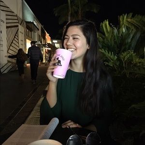 Meet your Posher, Madeline